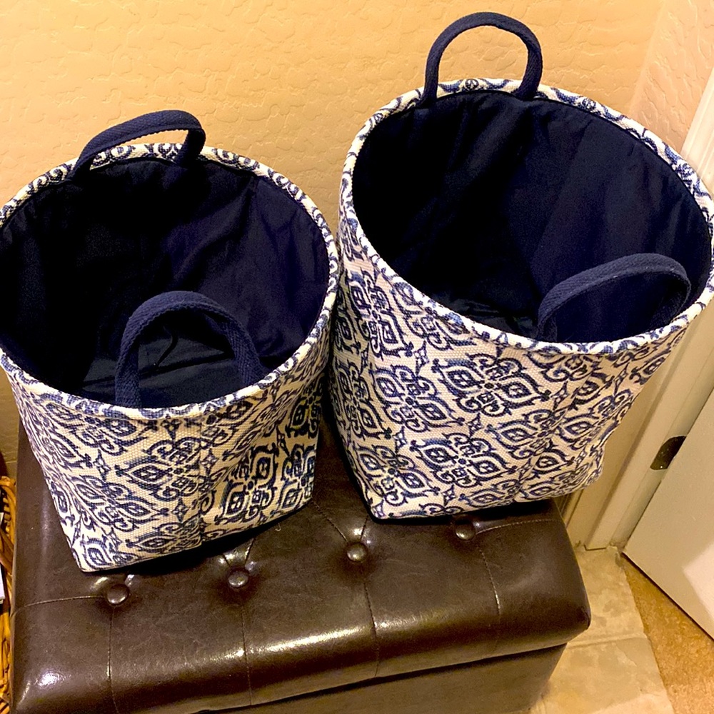 Hamper Set - Picture 2 of 16